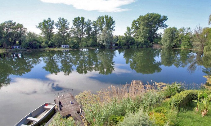 Knielingen Apartment | Vrbo Property