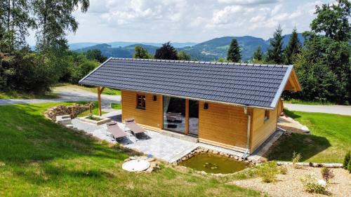 Neukirchen Ski Chalet | VroniChalets - Tiny Chalets mit Sauna