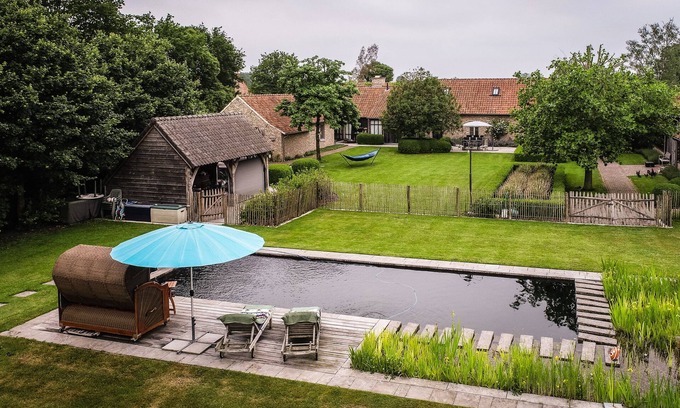 Grote-Brogel Villa | Wabi Sabi B&B - a Japanese Sleep Oasis in Belgium