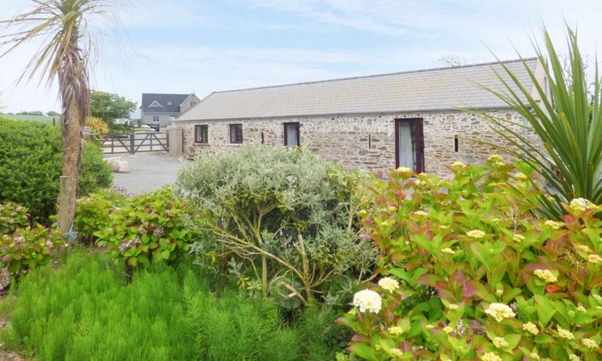 Tacumshane House | WAGTAIL BARN, pet friendly in Tacumshane, County Wexford