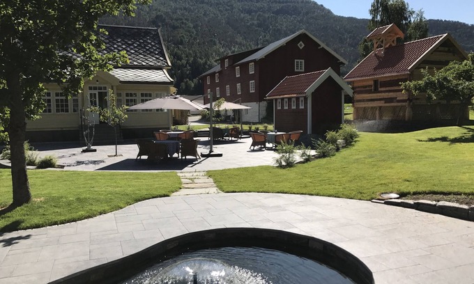 Solvorn Hotel | Walaker Hotel