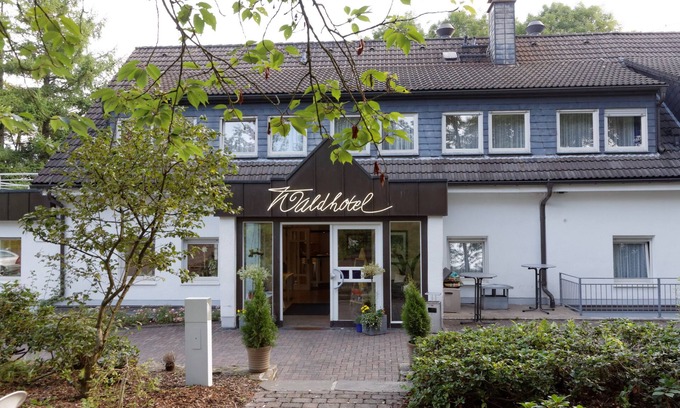 Freudenberg Hotel | Waldhotel Wilhelmshöhe