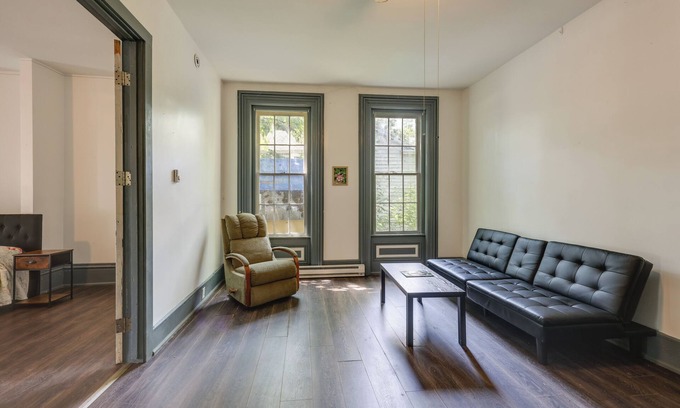 Bath Apartment | Walk to Town: Bath Apt Near Keuka Lake Wine Trail