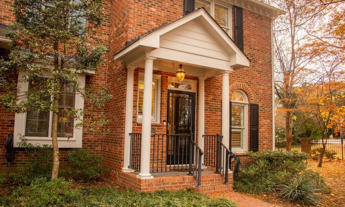 East Mordecai Neighborhood House | Walkable 2 BR in Mordecai | Close to Everything