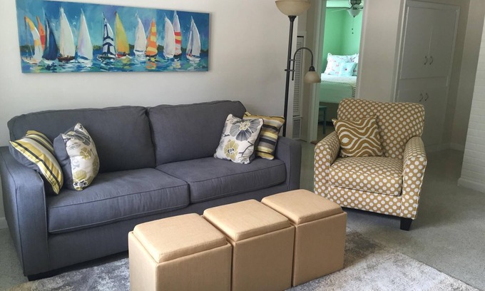 Safety Harbor House | Walkable to Main Street