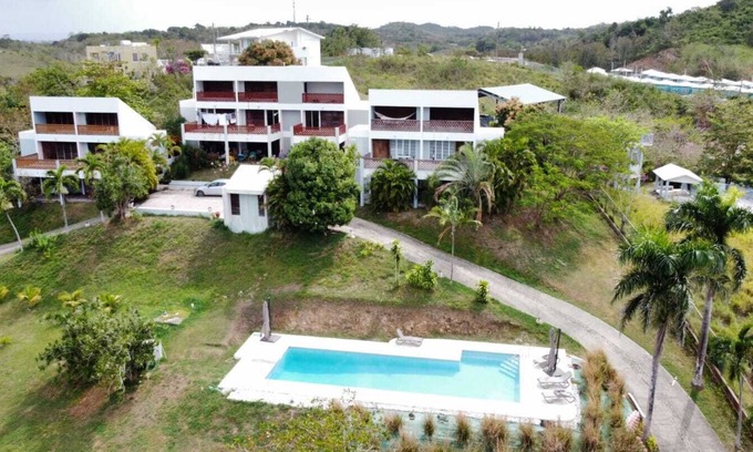 Pedernales House | WALKING DISTANCE TO PLAYA BUYEnA POCA DISTANCIA DE PLAYA BUYE