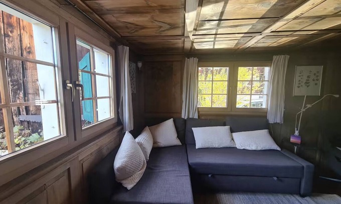 Seewis im Prattigau Ski Chalet | Walser Chalet - Cozy, gently renovated half of the house, quiet and central