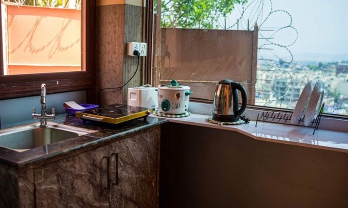 Nagarjun House | Wangdue Homestay : Spacious and Peaceful Apartment with Kitchen and city view