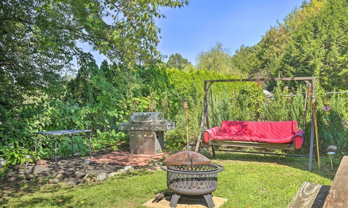 Waterbury House | Waterbury Home: Playground & Porch Swing