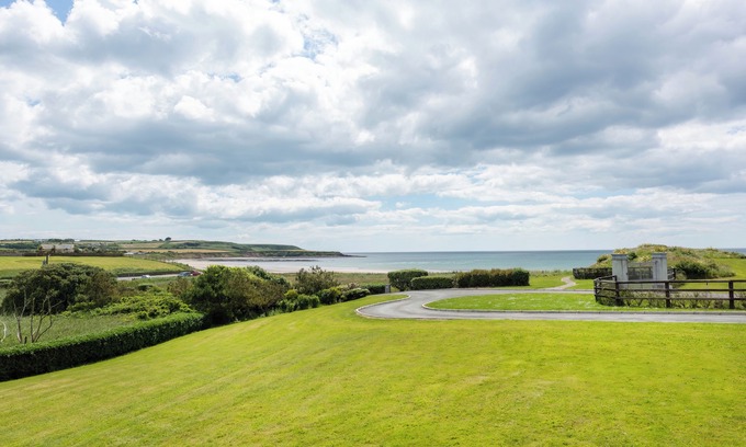 Ardmore Villa | Waterford Villa 5 Bed Beach Retreat