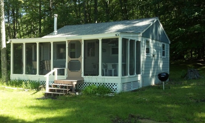 Barrington Cottage | Waterfront Cottage, Quiet and Secluded, on Swains Lake