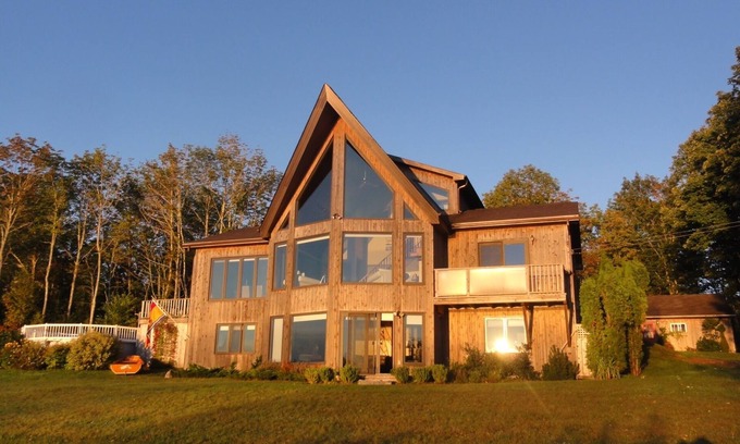 Chamcook House | Waterfront house with private retreat panoramic views of Passamaquoddy Bay