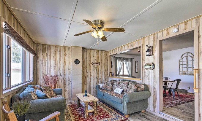Phillips Cabin | Waterfront Musser Lake Cabin w/ Private Dock!