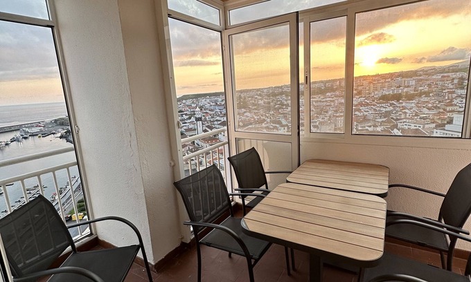 Ponta Delgada Condo | Waterfront Ponta Delgada : walk to restaurants, shopping, marina and swimming.