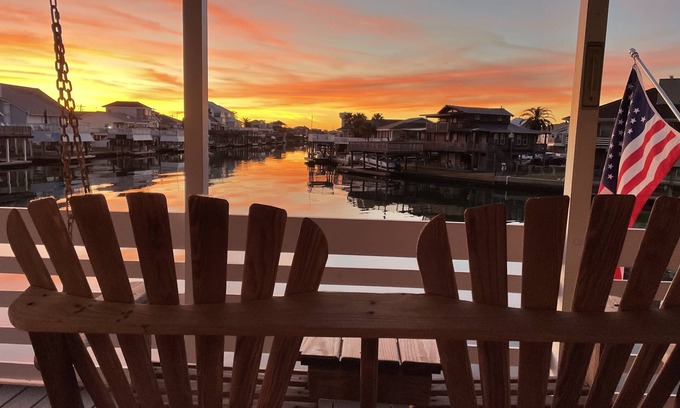 Jamaica Beach House | Waterfront - The Blue Heron House