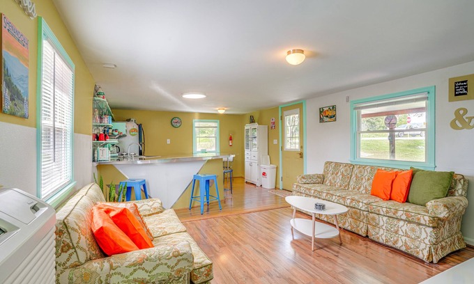 Rileyville Apartment | Waterfront Virginia Retreat w/Canoe, Pets Welcome