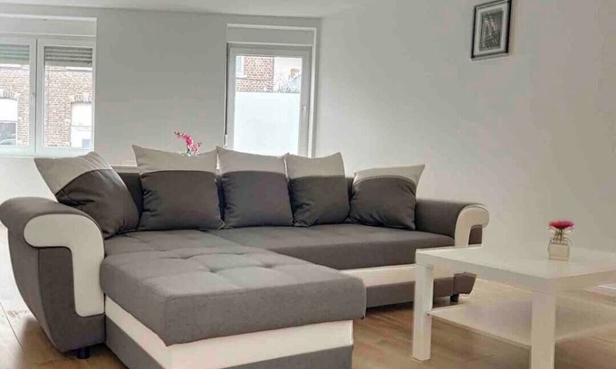 Ransart Apartment | Wauters 77 Brussels -charleroi-airport