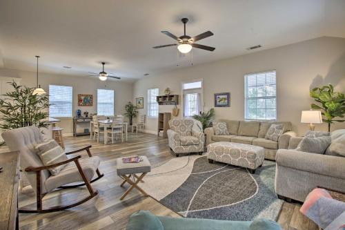 Waveland House | Waveland Home Near Beach Pets Allowed!