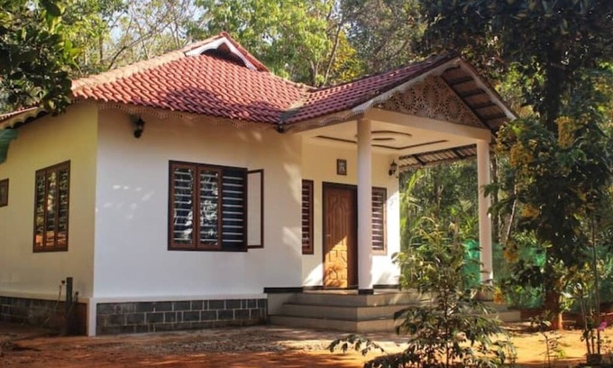 Mananthavady Villa | Wayanad days Holiday Home with Tree Hut and Tentnn