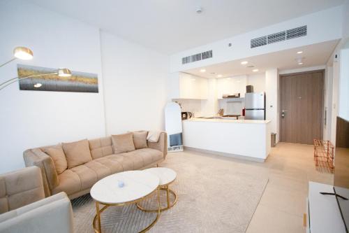 Sharjah Apartment | We are 25 Mins to Downtown Dubai