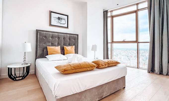 City Centre Apartment | WealthyStays: SkyHigh Central