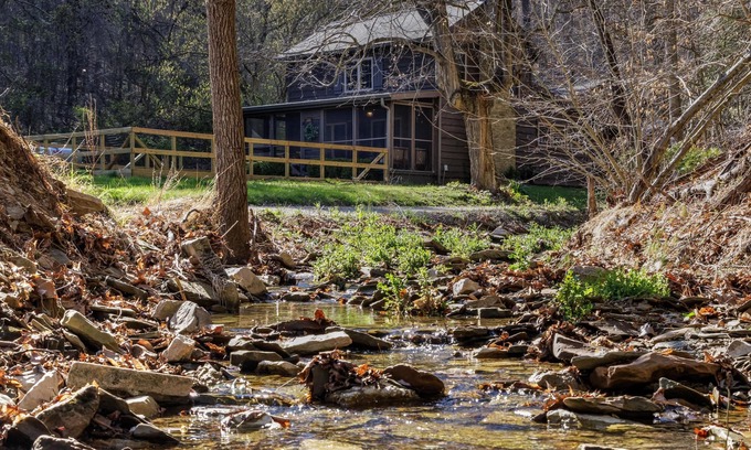 Gnaw Bone Cabin | Welcome to Brooks Run - A 1920s Cabin in Beautiful Brown County, Indiana