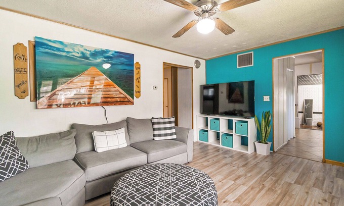 Allentown House | Welcome to Juniata! King Size Bed, Wifi, New