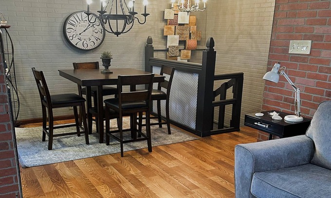 Galveston Cottage | Welcome to Neptune's Cottage: Your Serene beach scape in Galveston, Texas!