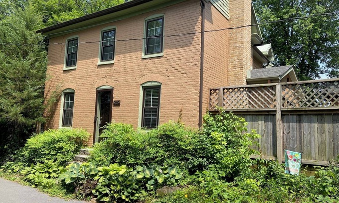 Shepherdstown House | Welcome to the Shepherds Rest