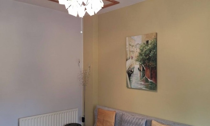 Ballyjamesduff Villa | Welcome to Tunmobi Villa, home away from home.nn