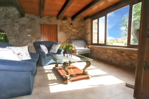 Paradela House | Welcoming House in Paradela with BBQ included
