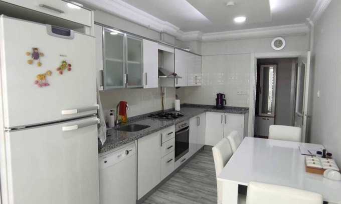 Odunpazarı Apartment | Well-Maintained 2+1 Apartment in the Center