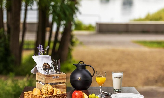 Schonebeck Hotel | WELTRAD Am Fluß Restaurant & Quartier