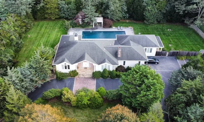 Westhampton Villa | West Hamptons Zen retreat