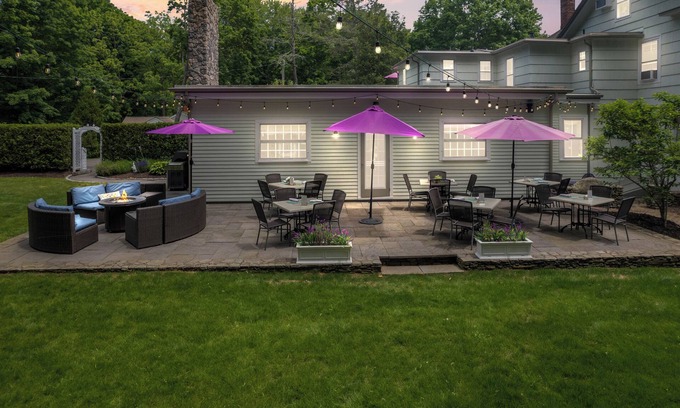 Westbrook Center Bed & Breakfast | Westbrook Inn B&B
