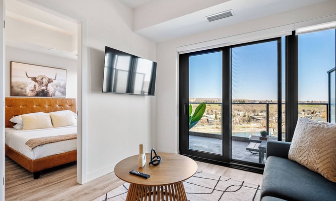 Eau Claire Apartment | Western Dreams w River Views, 2BR, Gym, AC