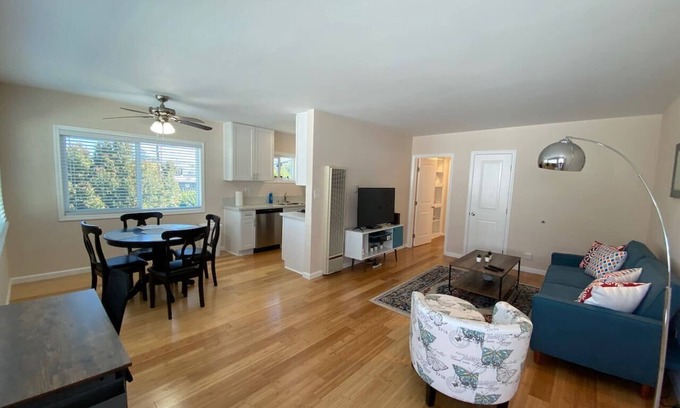 Culver - West Apartment | Westside turnkey 2 bd apt #10