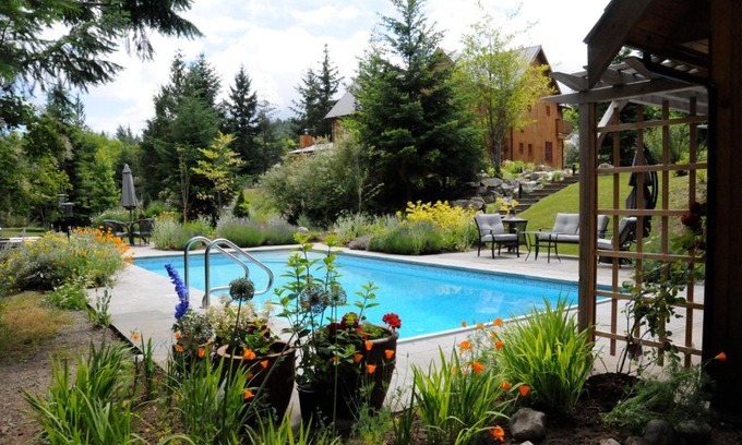 Salt Spring Island Bed & Breakfast | Wetherly Inn & Spa
