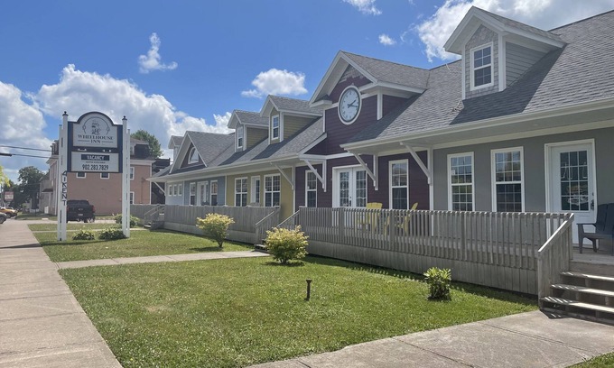 Georgetown Apartment | Wheelhouse Inn! #2