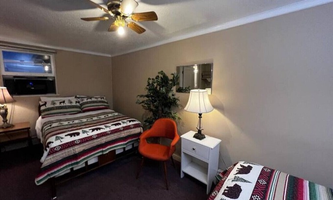Bonesteel Cabin | Whetstone Bay Lodge Room 4 - Sleeps 4