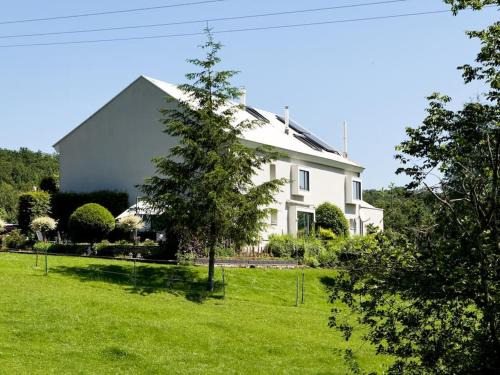 Vallee de lErnz Apartment | Whispering Pines
