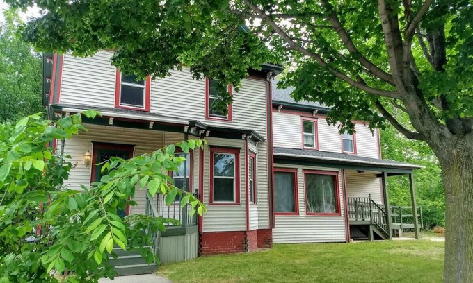 Gorham Apartment | White Mountains Riverfront Studio