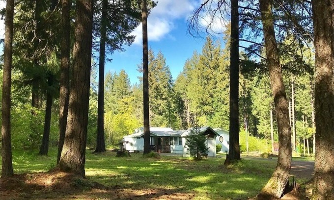 White Salmon House | White Salmon River House