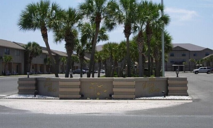 Sugar Beach House | White Sandy Beaches, Gulf Front Complex, Heated Pool, Private Patio