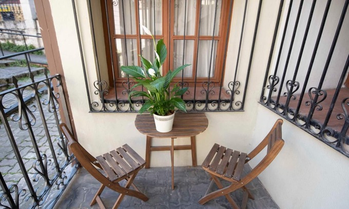 Valladolid City Centre Apartment | White spaces El viejo Coso: with parking!