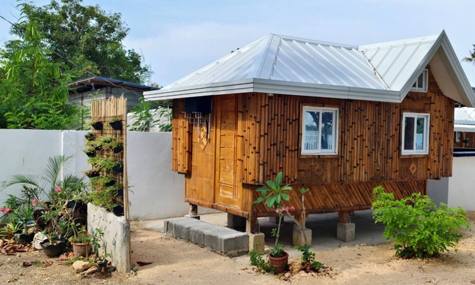 Sual Cottage | Whole property on the beach, 1-bedroom cottage and 2-bedroom cottage