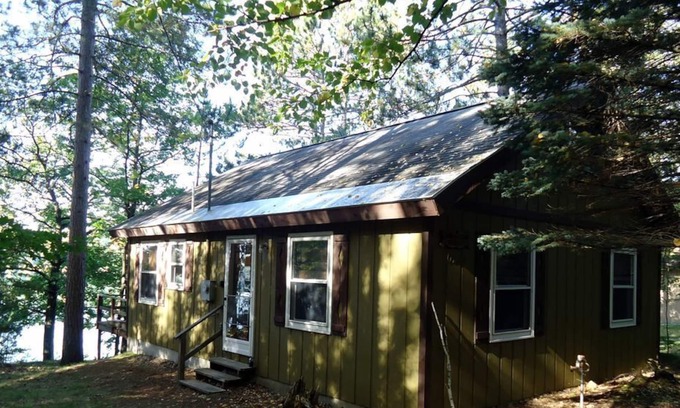 Mancelona Cottage | Wickwood On Beautiful Big Twin Lake!