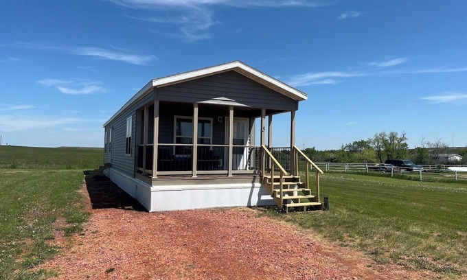 Belfield Cabin | Wild Horse Cabin - Near T.R.N.P.