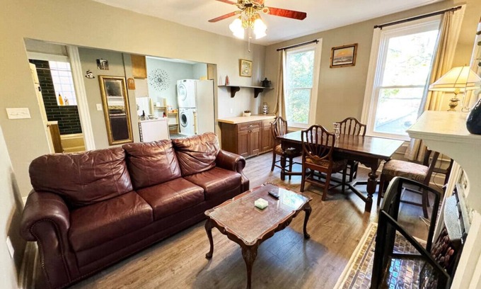 Wilkinsburg Apartment | Wilkinsburg Sanctuary w/Free Street Parking