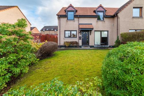 Balloch Villa | Willa , Cosy house in Inverness
